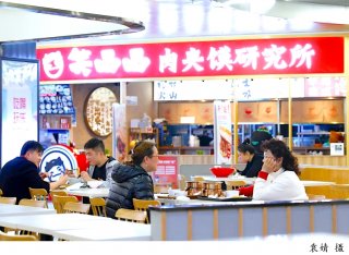 烟火气旺了、用电量“爬坡”，上海商业快速恢复元气！