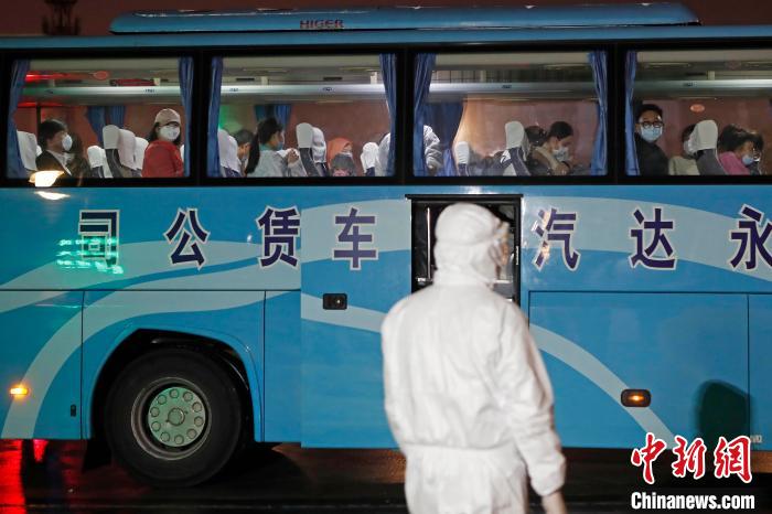 入境上海全部人员一律隔离14天